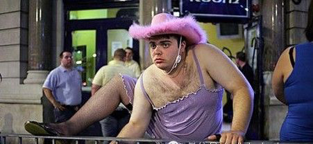 真实的英国：英国帅哥靓女白天、黑夜大不同