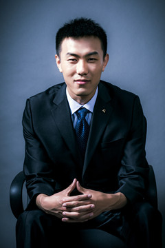 徐琦 - 新东方在线名师