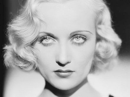 托福阅读素材：跟好莱坞女星学化妆