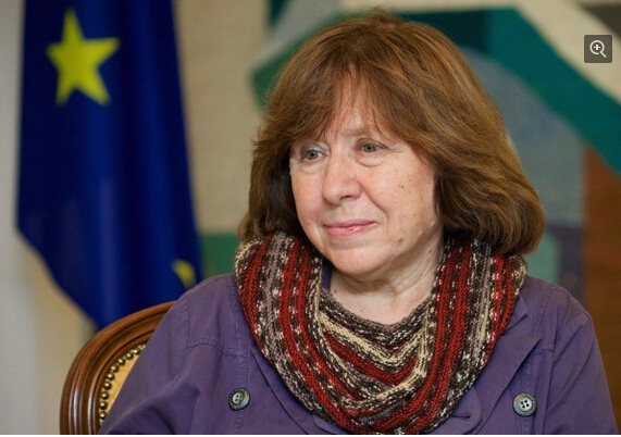 白俄罗斯女作家获2015年诺贝尔文学奖(图)