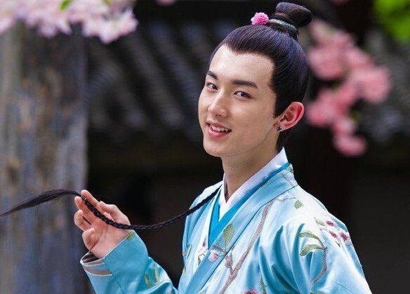 《太子妃升职记》主演学历大揭秘3.jpg 《太子妃升职记》主演学历大揭秘