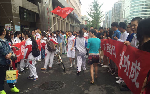 2016高考考点:北京市八一学校现场(图) 2016高考考点:北京市八一学校现场(图)