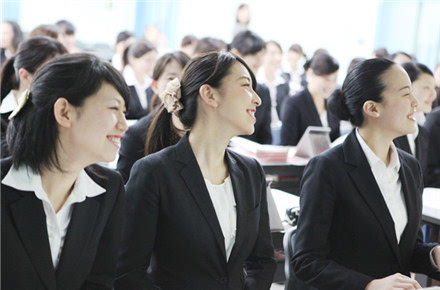 日本延长外国留学生毕业后暂住期 求职时间最