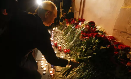 4.png 俄罗斯圣彼得堡爆炸案 民众的反应让人吃惊