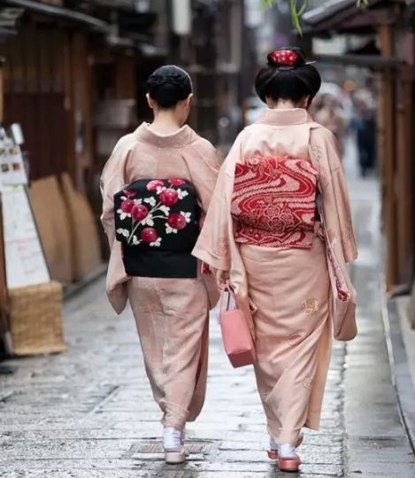 日本服饰文化特点