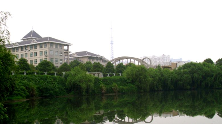 2014雅思考点联系方式: 	湖南大众传媒学院（南院）