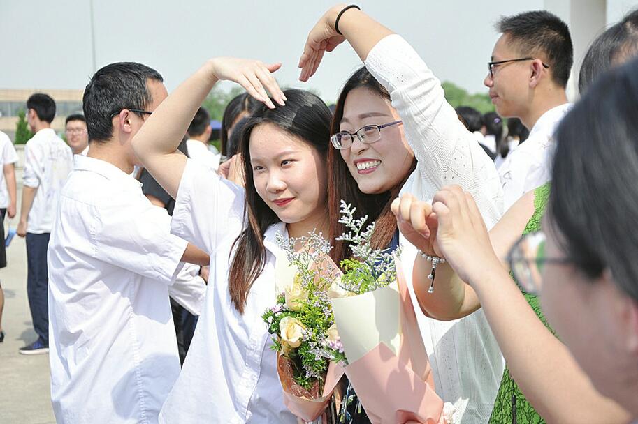 拼搏在今朝 2018年高考大幕拉开