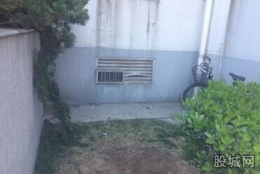 人大男研究生跳楼身亡 年轻生命死亡原因存疑