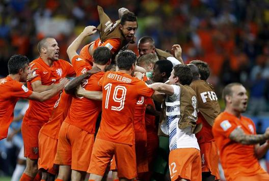 荷兰点球4-3胜哥斯达黎加