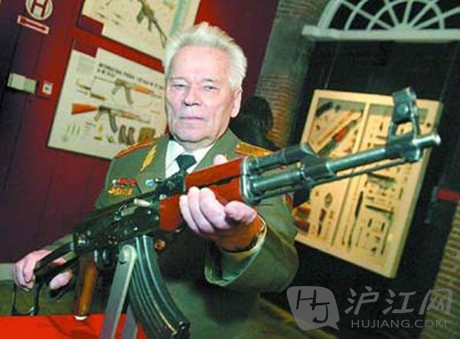 枪王走好  AK-47之父卡拉什尼科夫去世