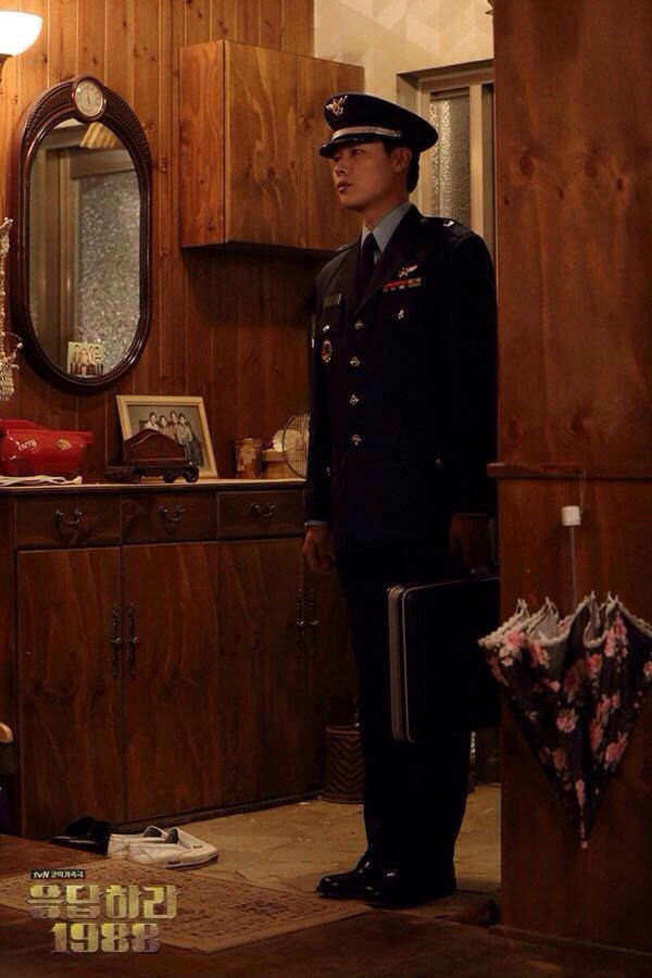 韩国男星制服诱惑请来认领你们的老公组图