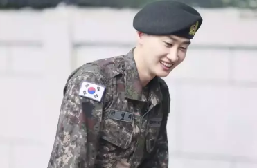 韩国兵役减少6个月 欧巴们可以早点退伍了