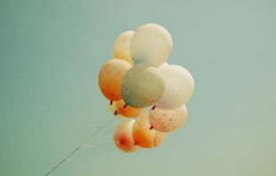 七夕诗句及七夕节祝福语大全(多语版)